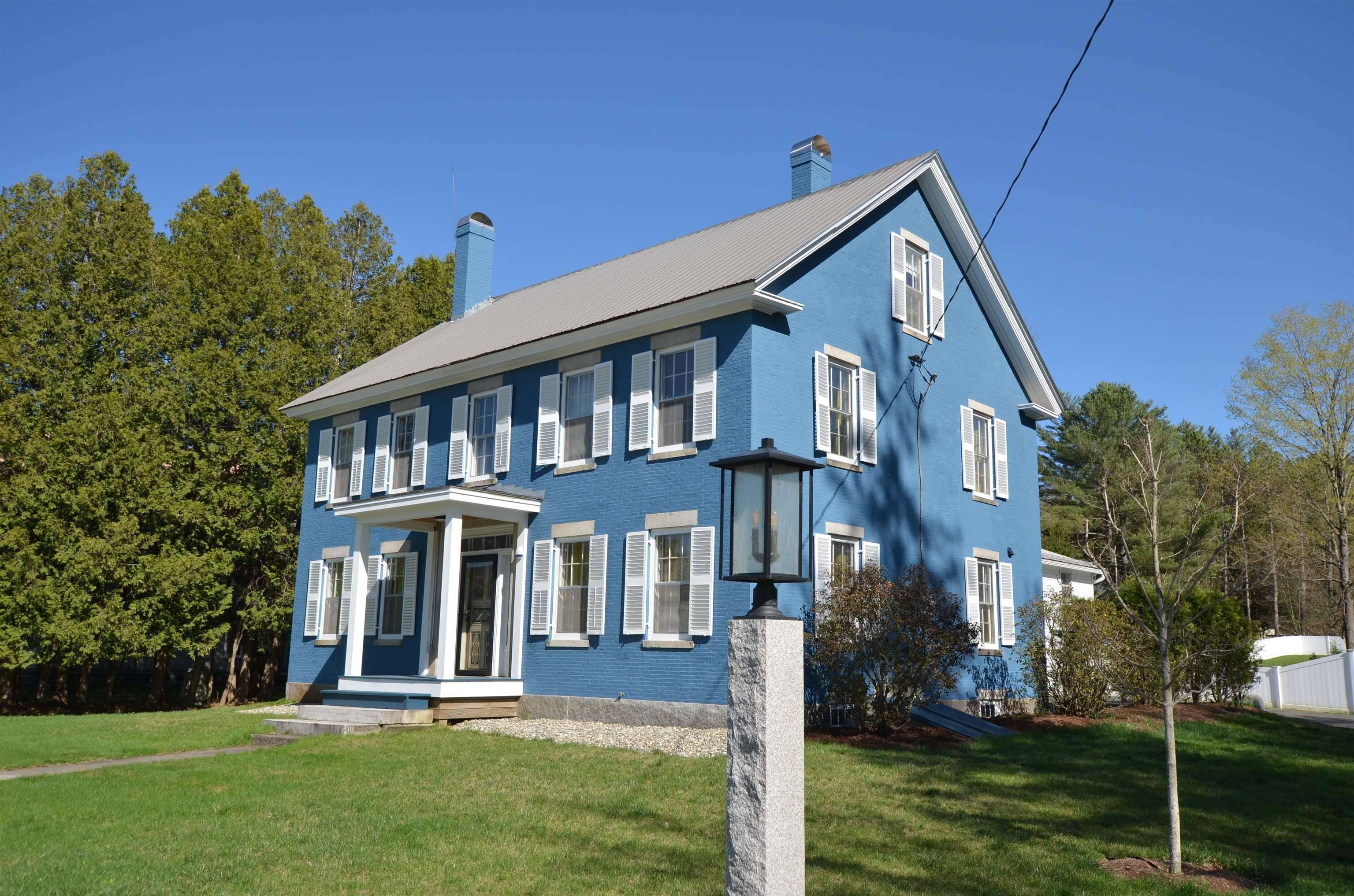 297 Railroad ST, Johnson, VT 05656