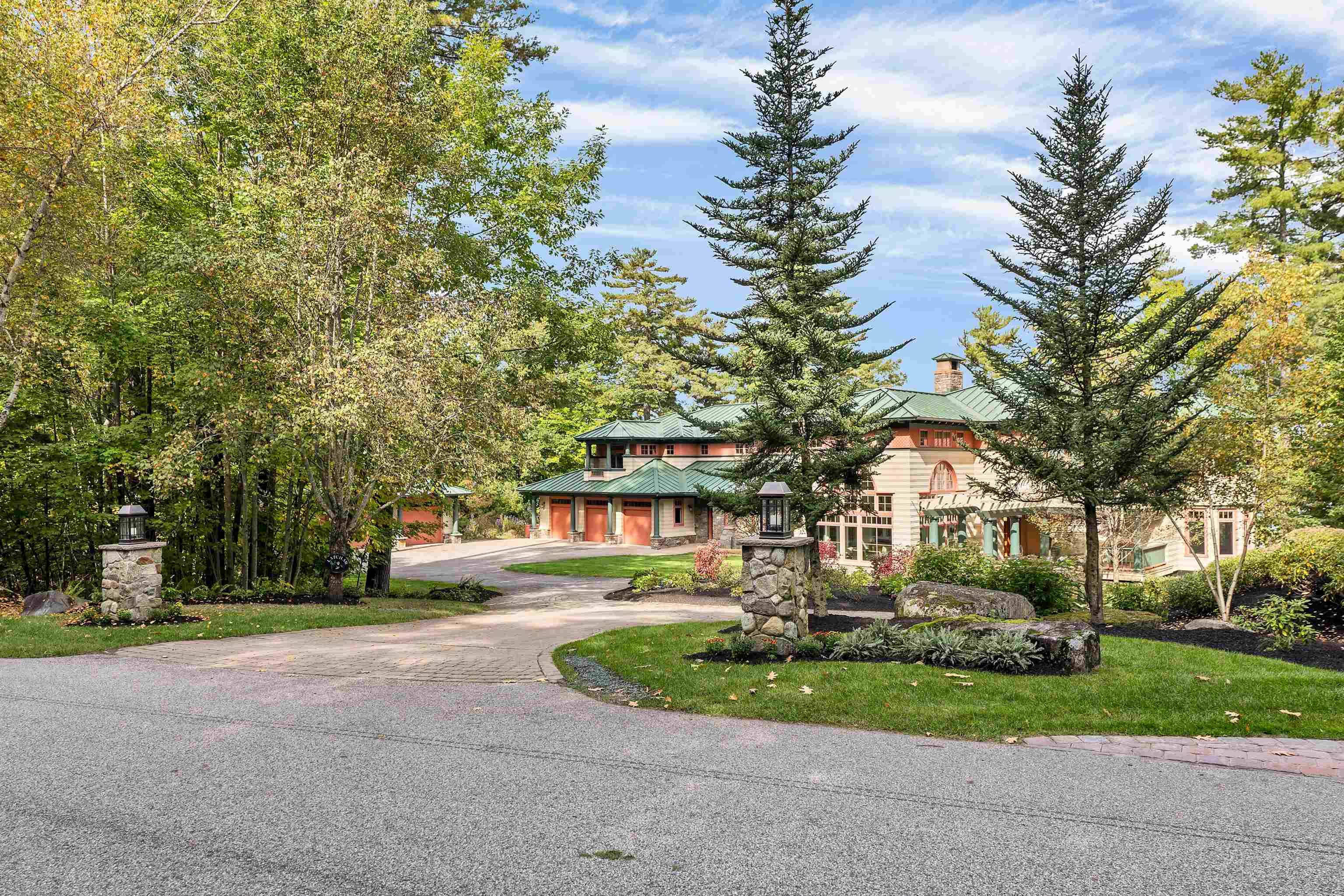 104 Hopewell RD, Alton, NH 03809