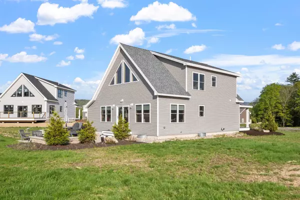 Thornton, NH 03285,21 Melina's WAY