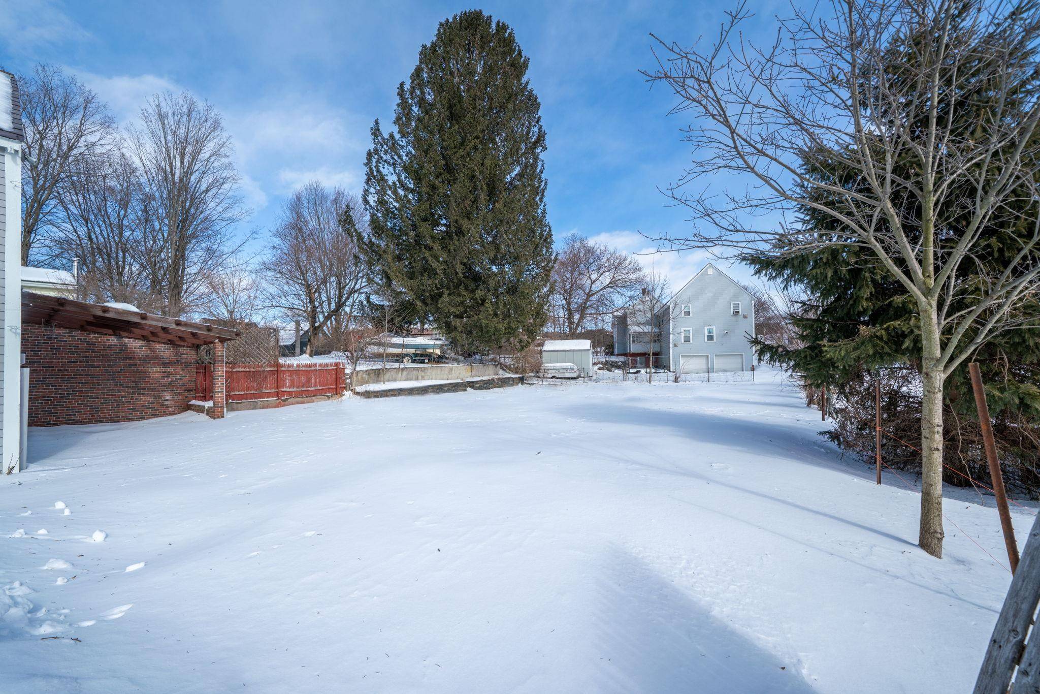 Keene, NH 03431,123 howard ST