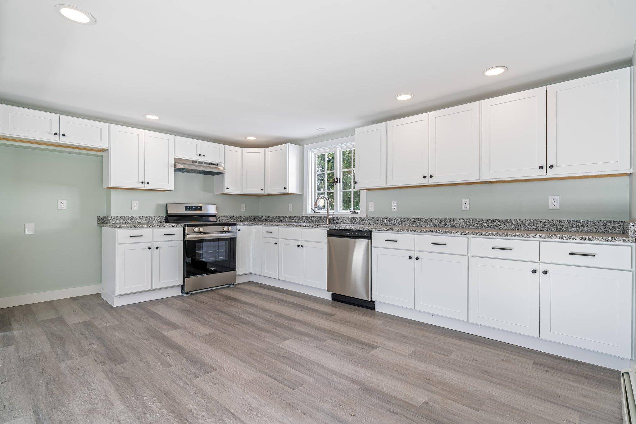 Keene, NH 03431,123 howard ST