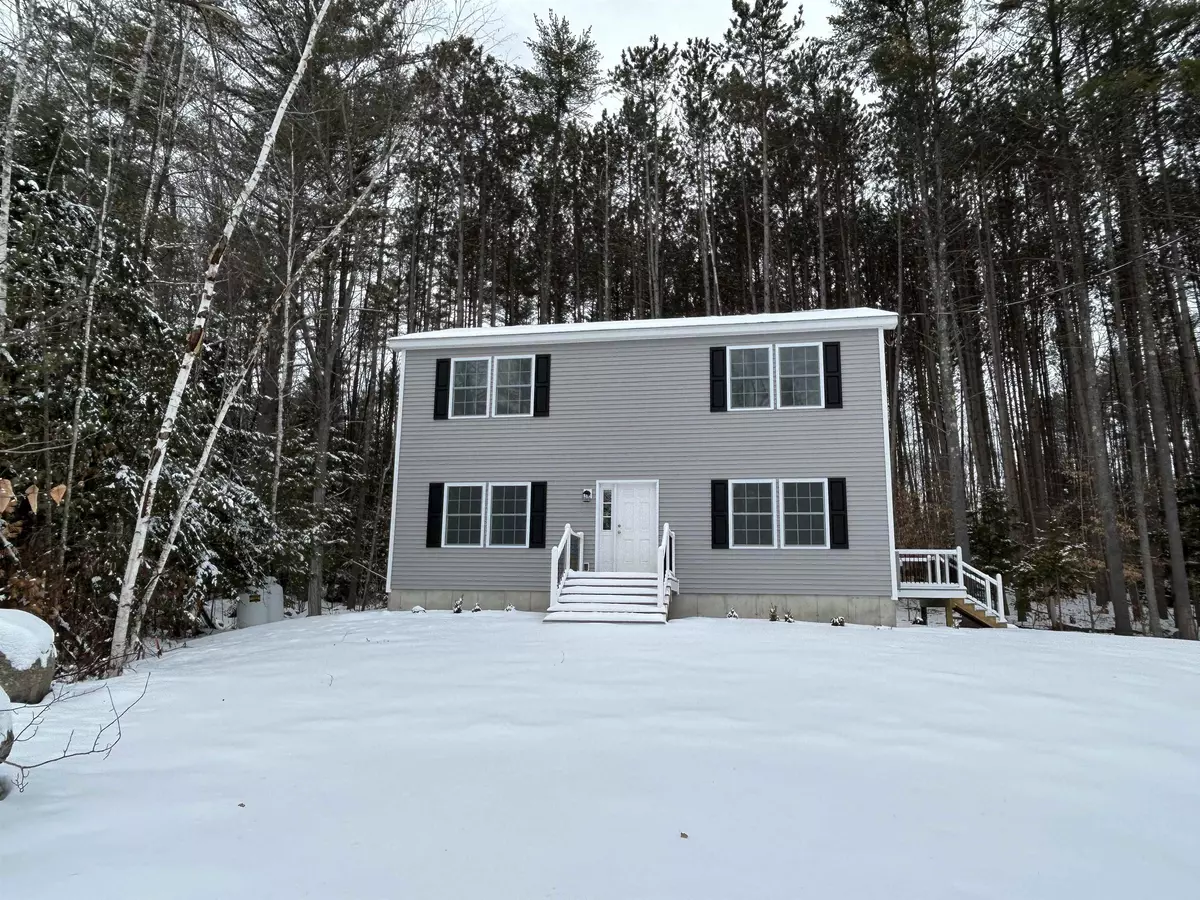 Hillsborough, NH 03244,23 Woodlawn AVE