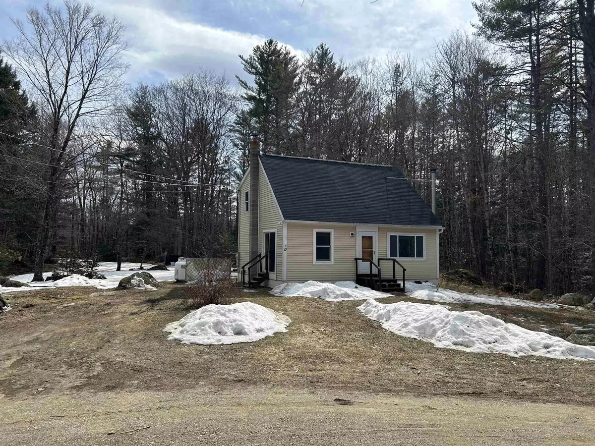 Sutton, NH 03260,12 Charles AVE