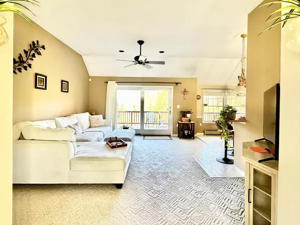 Bridgewater, NH 03222,97 Alpine RD