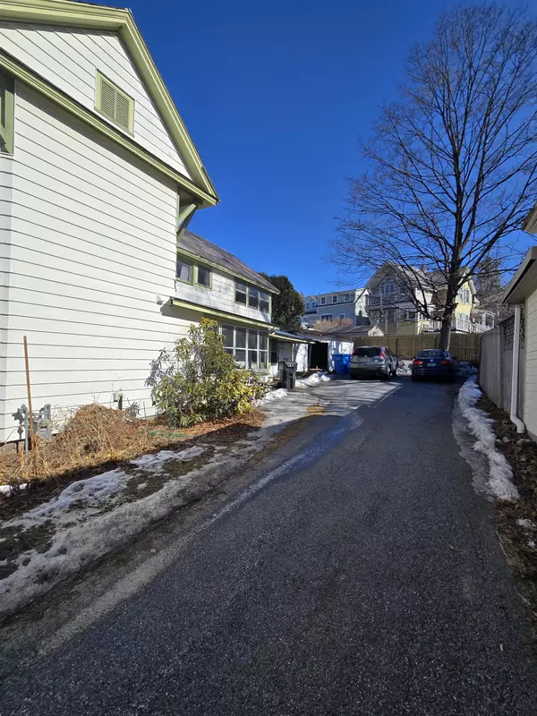 Burlington, VT 05401,512-514 Saint Paul ST