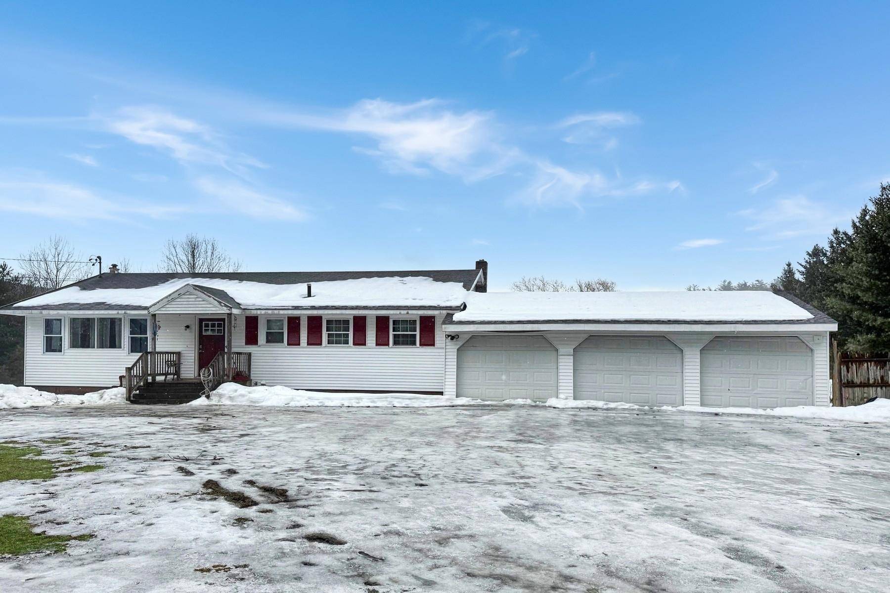 2779 Walker Mountain RD, Clarendon, VT 05777