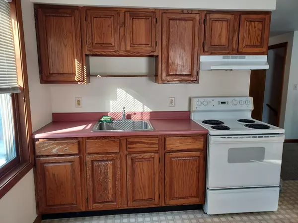 Exeter, NH 03833,13 Bell AVE