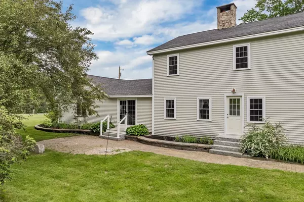 Wakefield, NH 03872,26 Hilltop DR