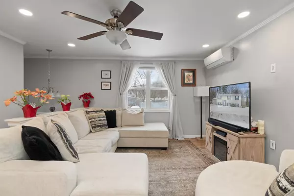 Colchester, VT 05446,348 Red Oak DR