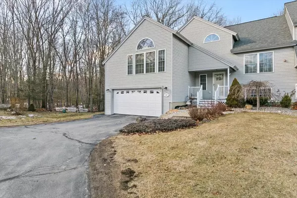 Atkinson, NH 03811,17 Eldon WAY