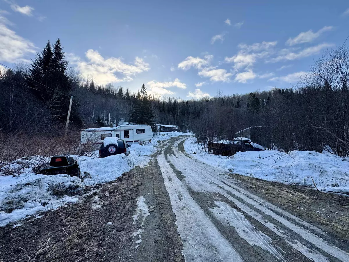 Stewartstown, NH 03576,164 Hollow RD