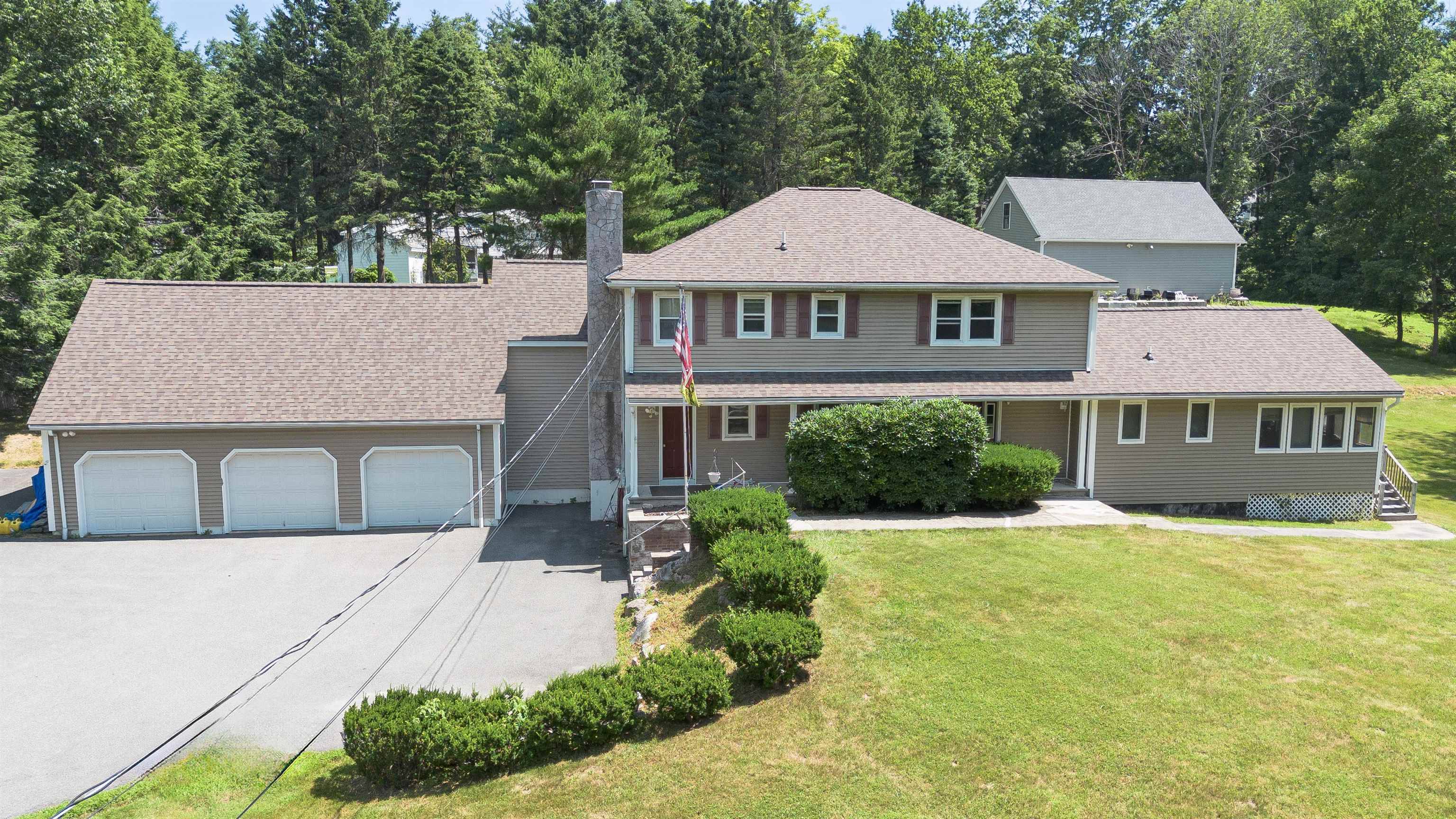 283 Main ST, Plaistow, NH 03865