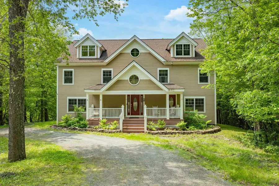 37 Spring Hill RD, Dover, VT 05356