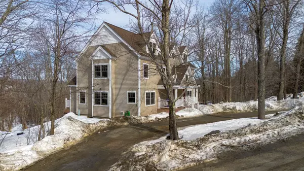 Dover, VT 05356,37 Spring Hill RD