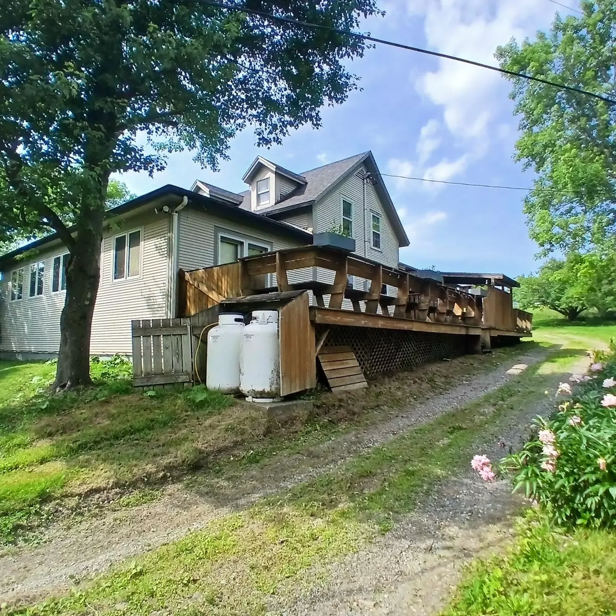 Cambridge, VT 05464,852 Pollander RD