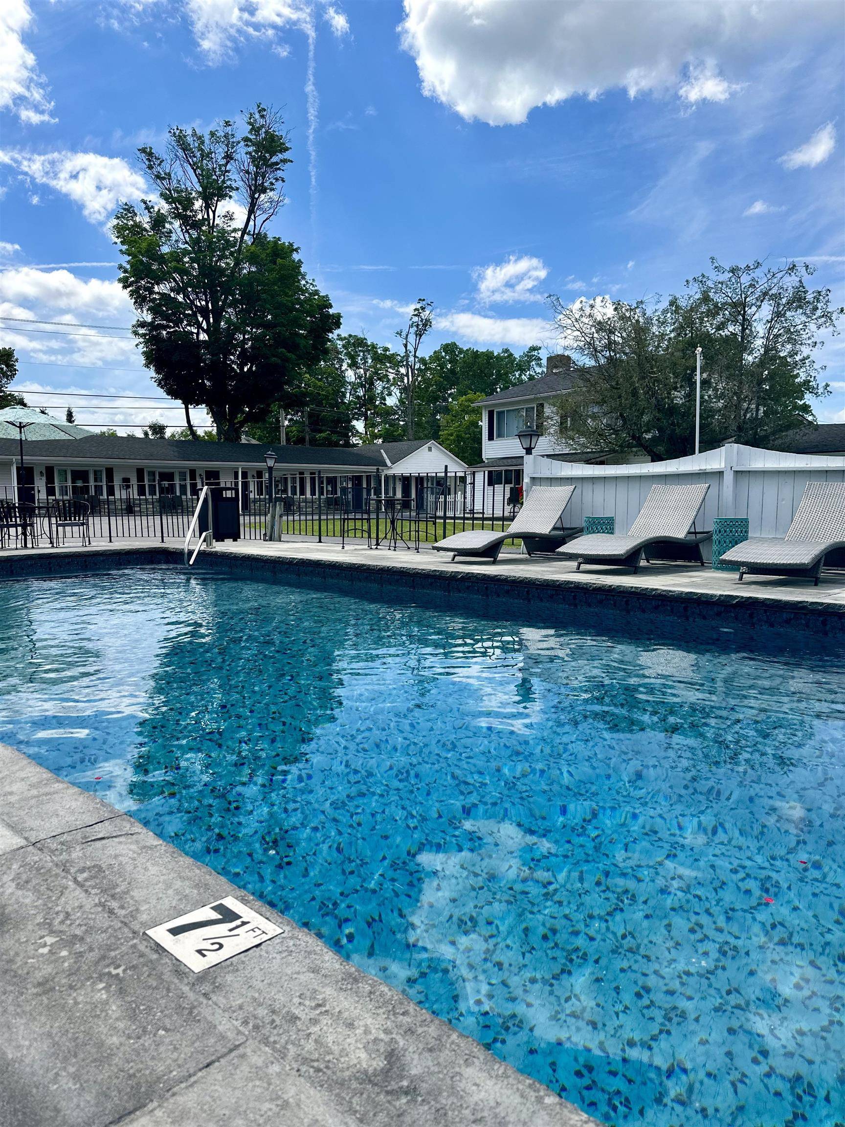 130 Northside DR, Bennington, VT 05201