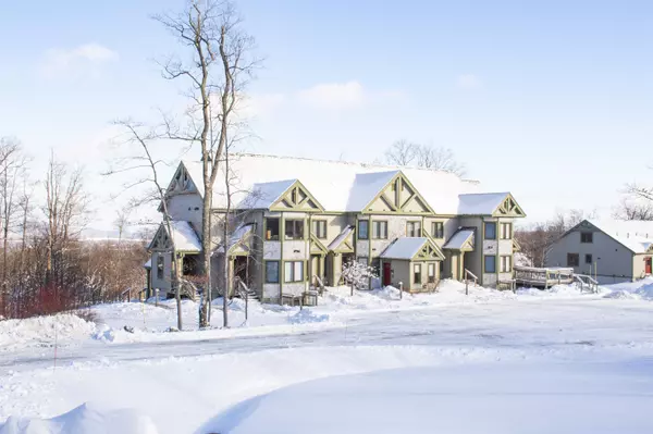 296 Bridge RD #4764, Jay, VT 05859