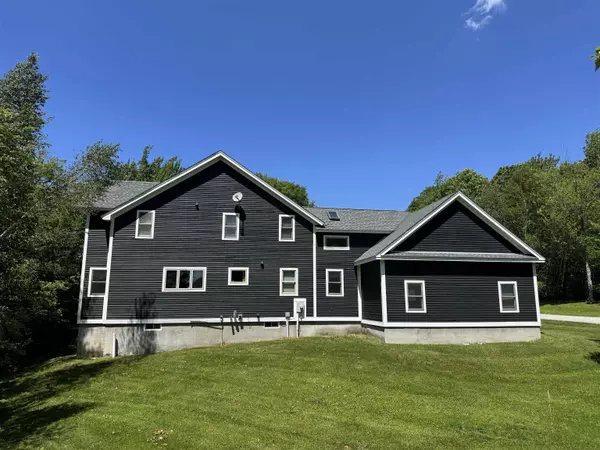 Dover, VT 05356,42 Airport RD
