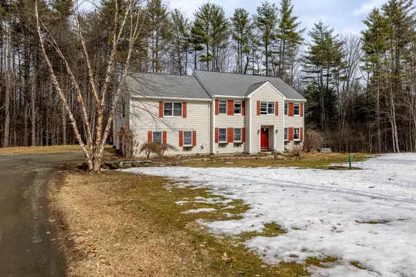 49 Wellington CIR,  Lebanon,  NH 03766