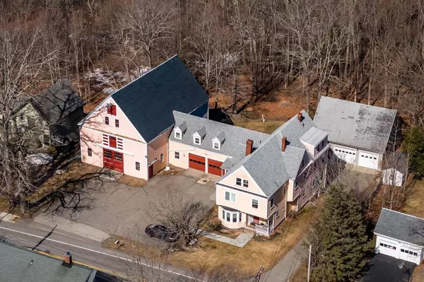 221 Atlantic AVE, North Hampton, NH 03862