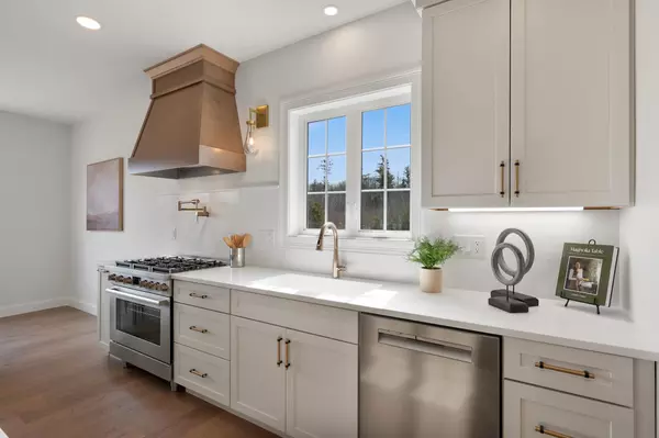 Chester, NH 03036,24 Colby Farm RD