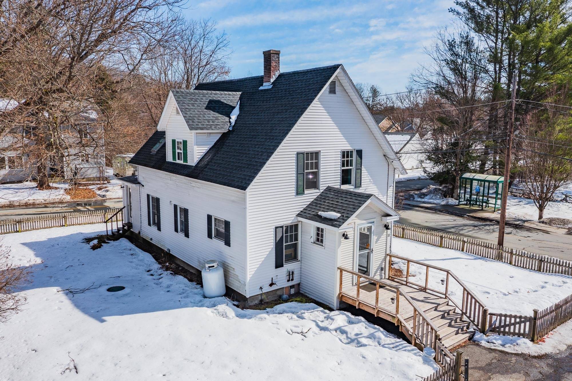 Norwich, VT 05055,11 Hazen ST