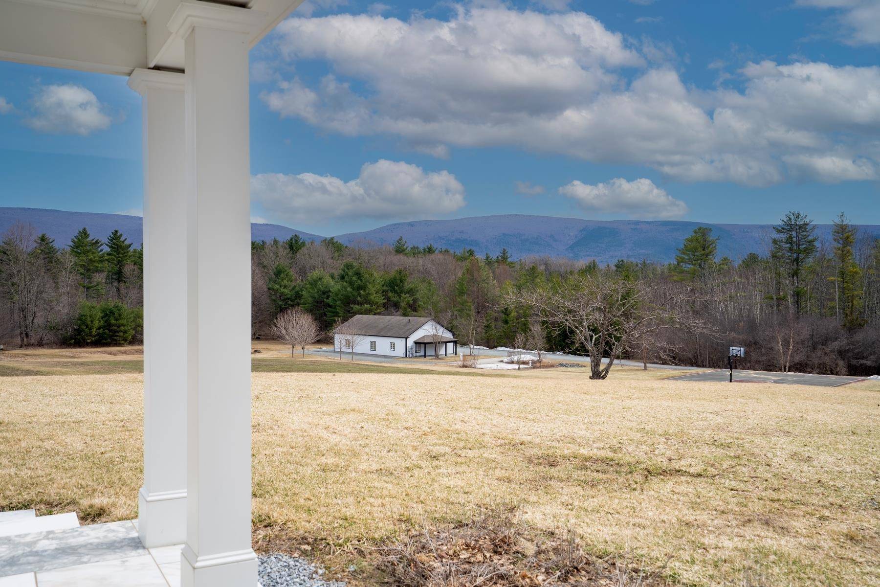 Manchester, VT 05255,1424 West RD