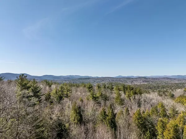Warner, NH 03278,808 Kearsarge Mountain RD