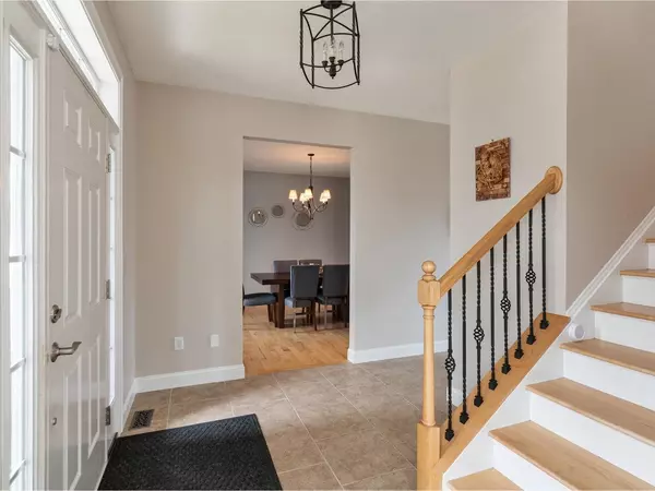 South Burlington, VT 05403,35 Royal DR