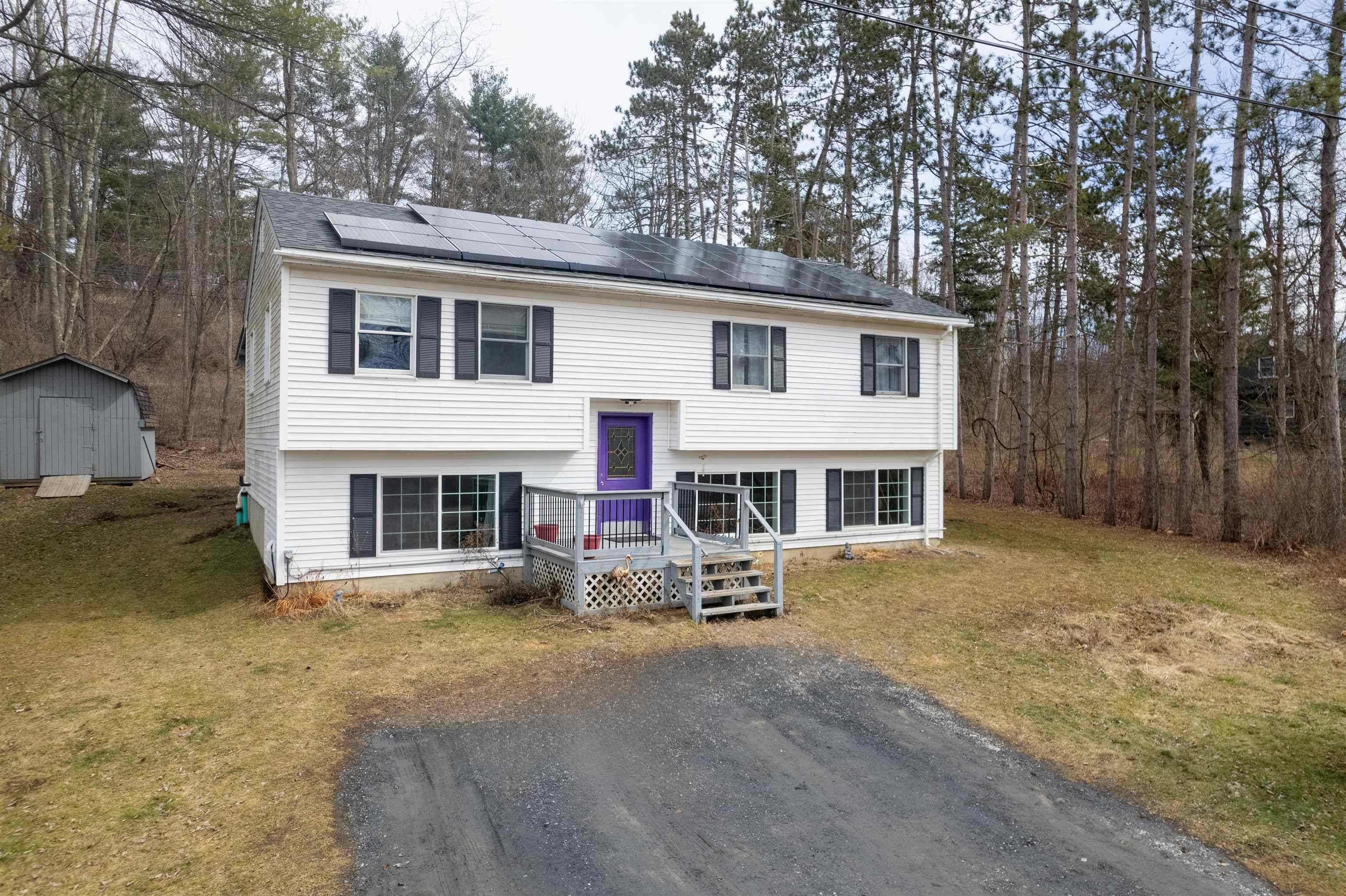 Castleton, VT 05372,286 East Crystal Haven RD