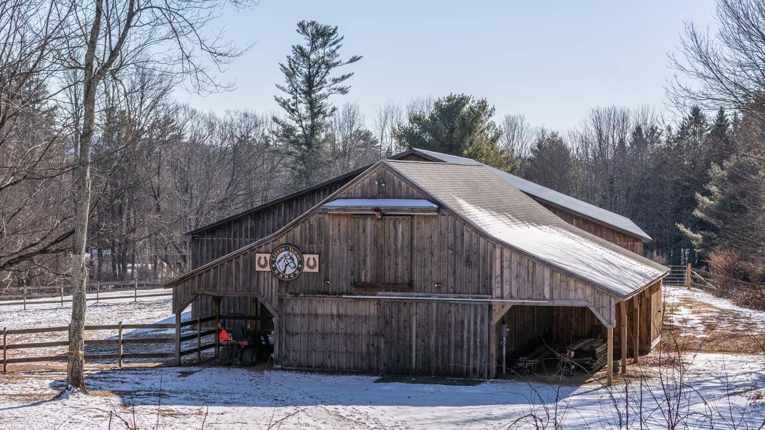 Deerfield, NH 03037,119 North RD