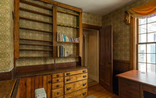 Acworth, NH 03601,10 Cold Pond RD