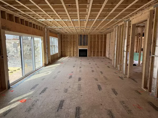 Merrimack, NH 03054,14 Captain Bannon CIR