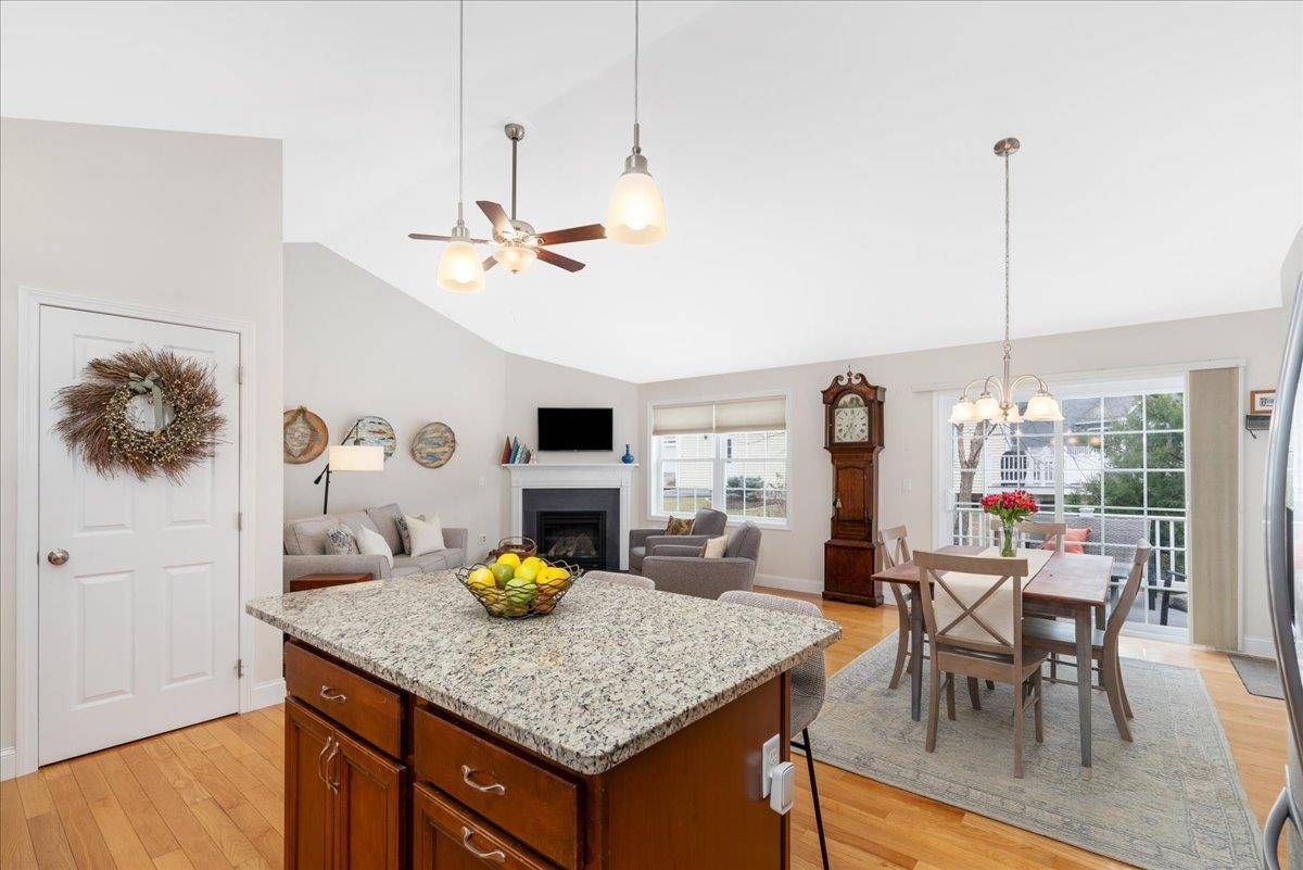 Bow, NH 03304,10 Marions WAY