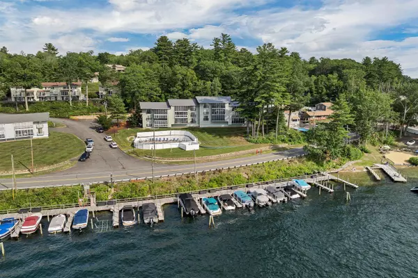 Laconia, NH 03246,883 Weirs BLVD #3
