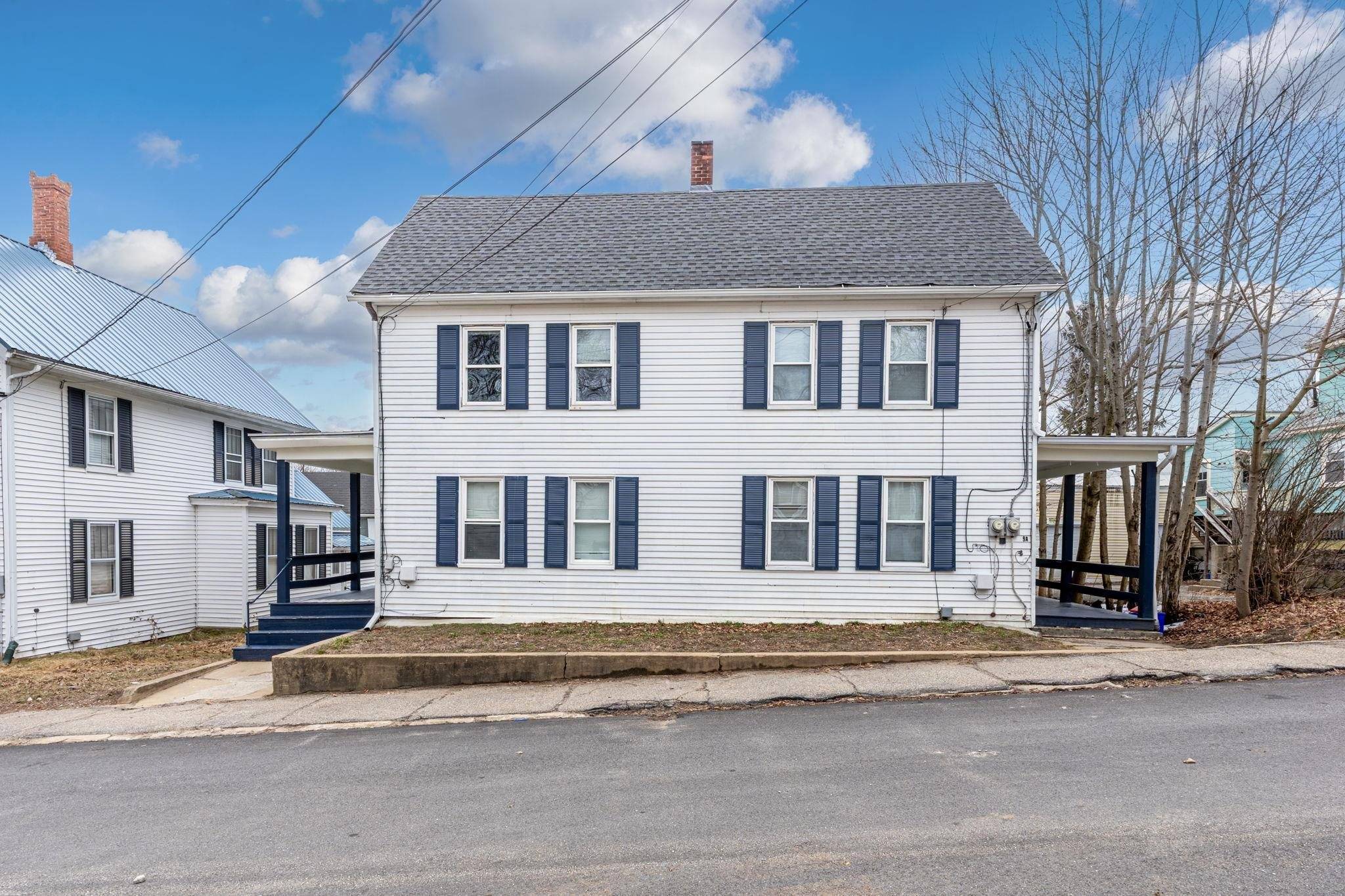 9 Silver ST, Somersworth, NH 03878