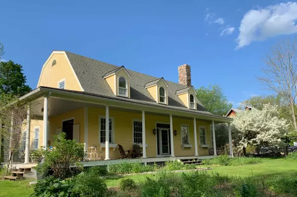 1502 Popple Dungeon RD, Chester, VT 05143