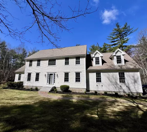 Hollis, NH 03049,109 Mooar Hill RD