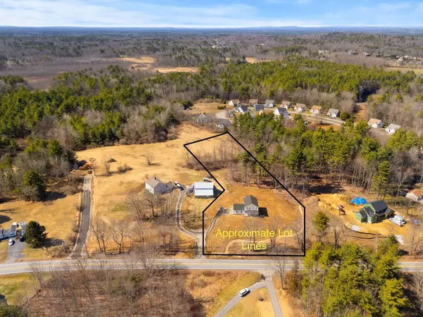 East Kingston, NH 03827,137 North RD