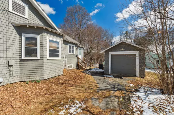 Springfield, VT 05156,120 South ST