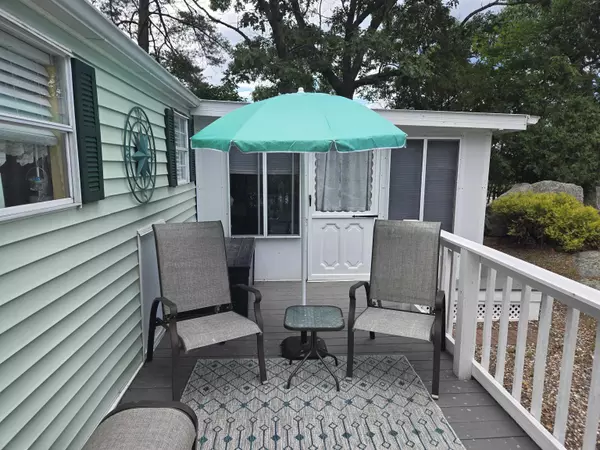 Seabrook, NH 03874,308 State Route 286