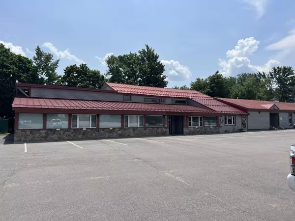 2541 White Mountain HWY #9 & 10 (1st Fl.), Conway, NH 03860