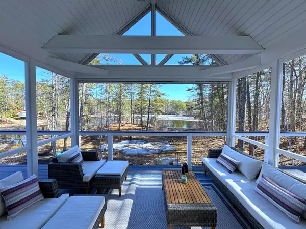 Wakefield, NH 03830,31 Daisy DR