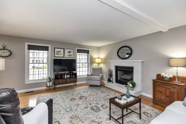 Manchester, NH 03109,49 Beech Plum DR