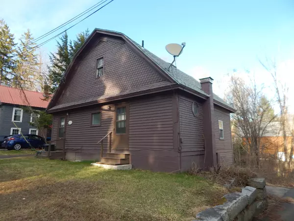 Hinsdale, NH 03451,10 Chesterfield RD