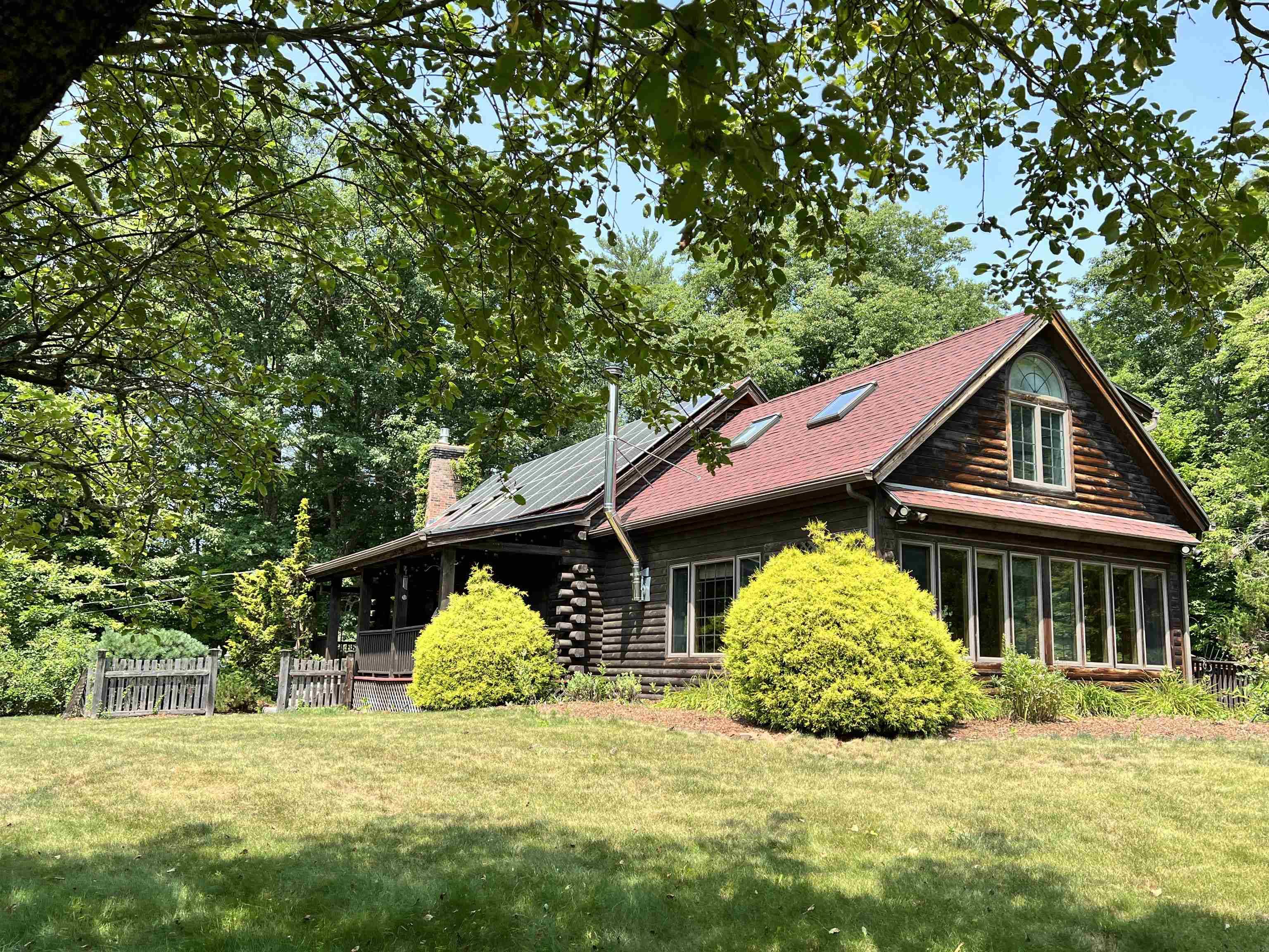 Hillsborough, NH 03244,173 2nd NH TPKE