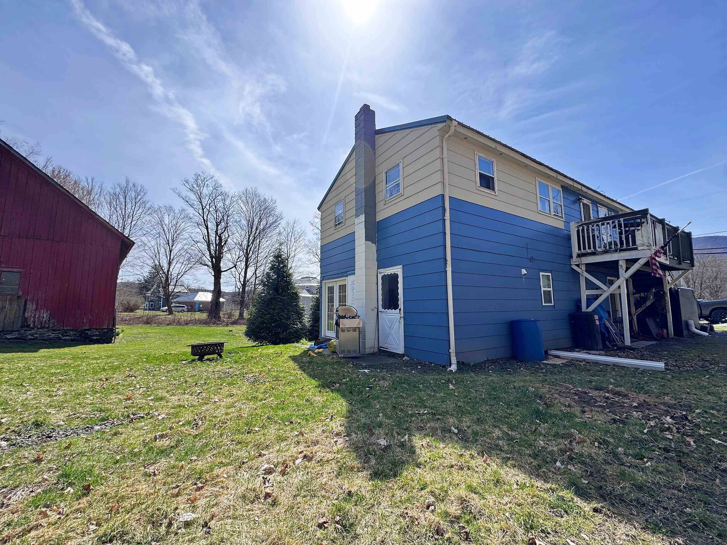 Pownal, VT 05261,20 Oak Hill School RD