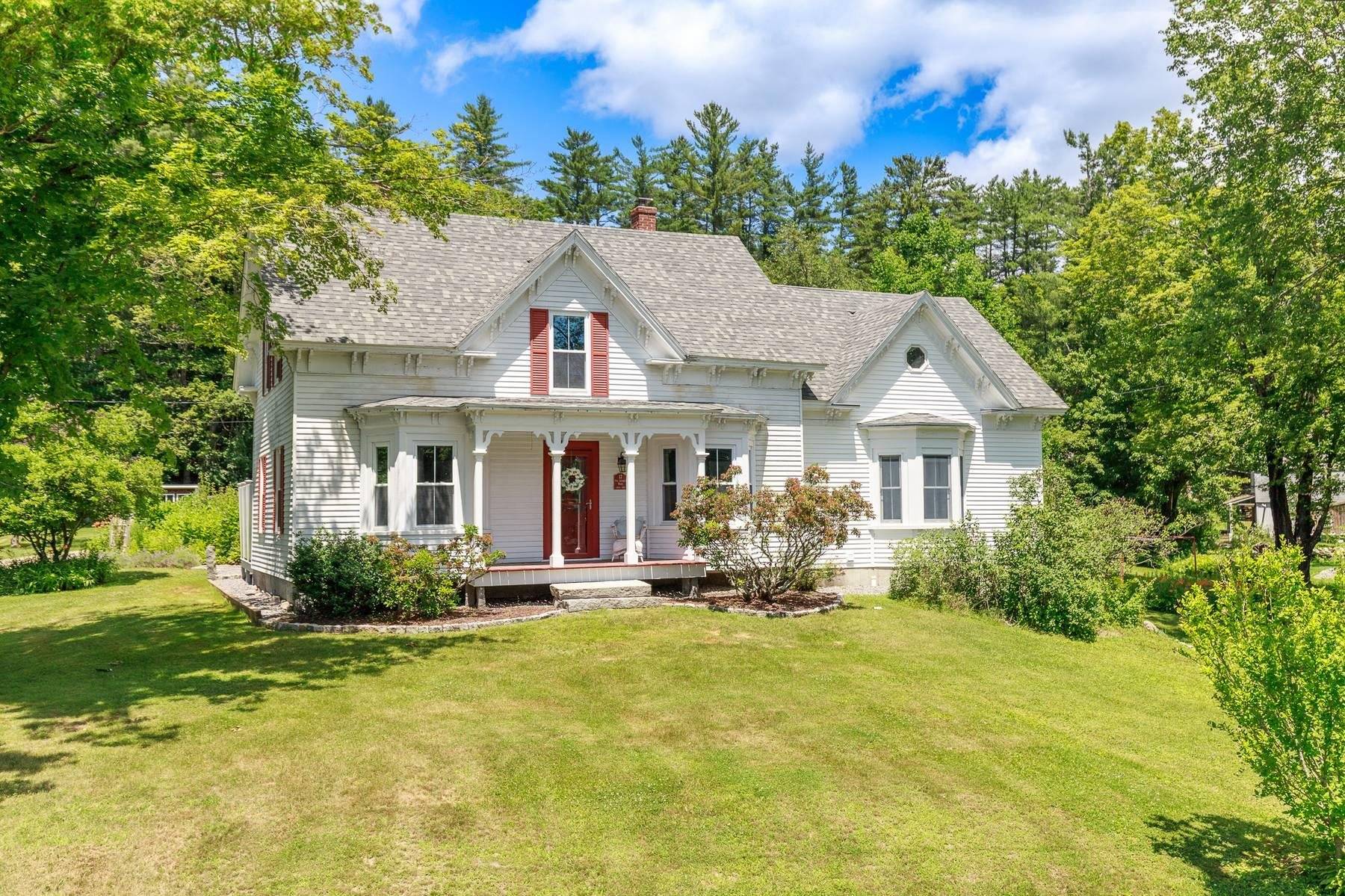 17 Old Jaffrey RD, Peterborough, NH 03458