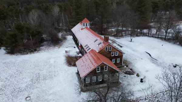 Farmington, NH 03835,22 Stonewall DR