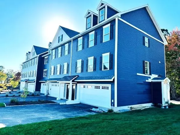 12 Elise AVE #Lot 6, Londonderry, NH 03053